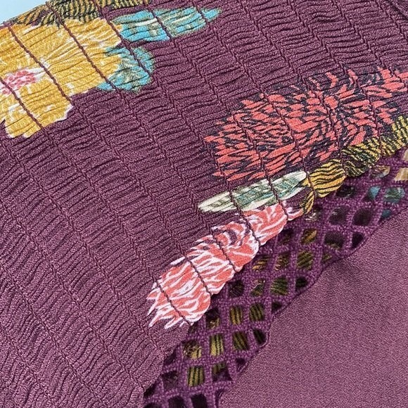 LOFT Burgundy Floral Long Sleeve Key Hole Back Blouse Ruched Crochet Lace Flowy - Picture 8 of 15